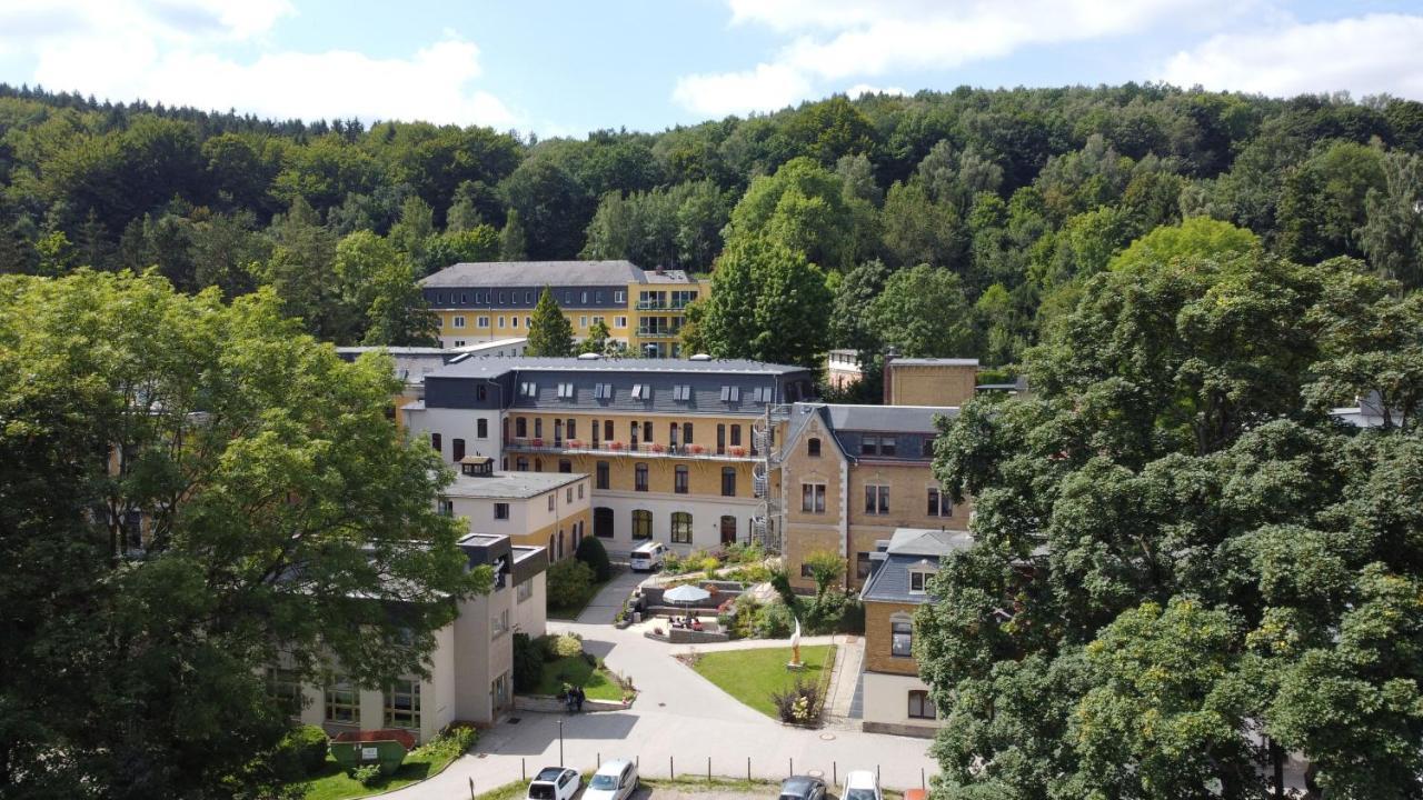 Saechsisches Gemeinschafts-Diakonissenhaus Zion E. V. 아우에 외부 사진